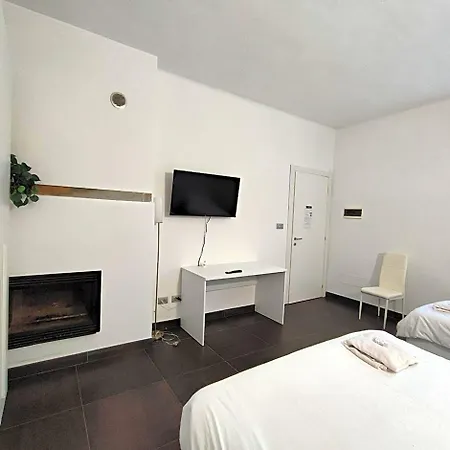 Casa Lilla Oda ve Kahvaltı 3*